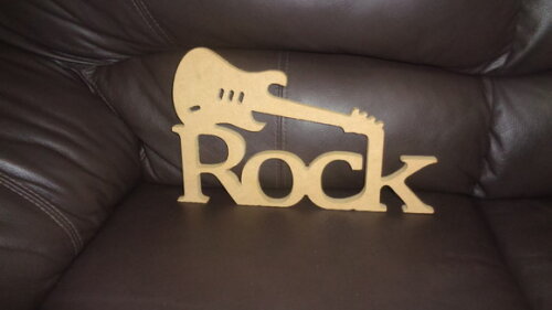 Palavra Rock em mdf Cru