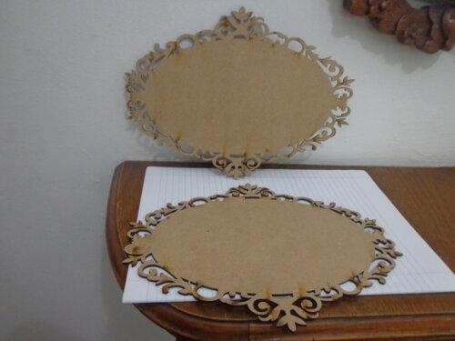 Placa Oval Recortada a Laser