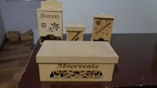 Porta Absorventes Variados a Partir de 12,80-black Friday