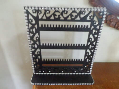Porta Brincos em Mdf-com Pérolas