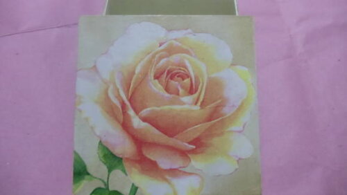 Porta jóias rosa amarela