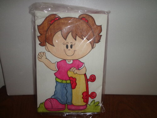Quadro em mdf Garota com Skate