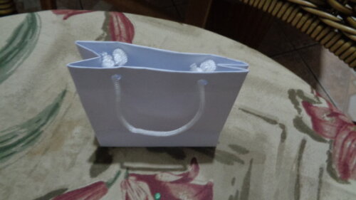 Sacolas de Papel em Tamanhos Variados