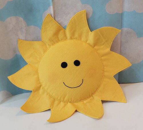 Sol de feltro com 40 cm- Decoração
