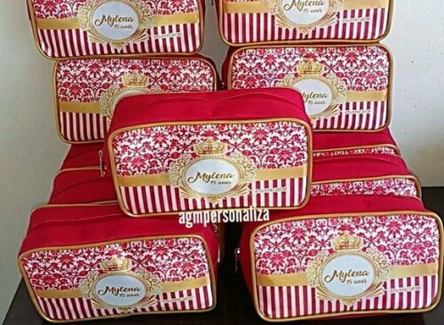 Necessaire Luxo Lembrança para 15 Anos