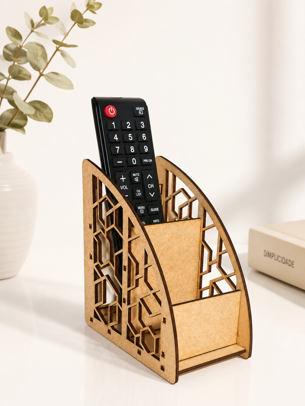Porta controle para TV, Home Theater ou Ar Condicionado em MDF