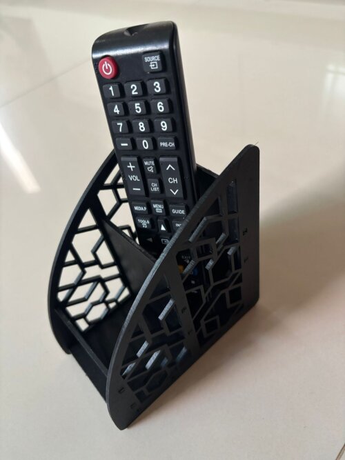 Porta controle para TV, Home Theater ou Ar Condicionado em MDF