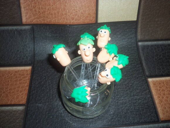 20 Colheres para brigadeiro Phineas e ferb
