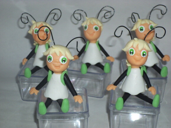 Caixinha de acrilico turma do Doki