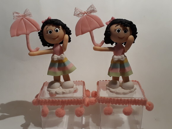 Caixinhas em acrilico Chuva de amor