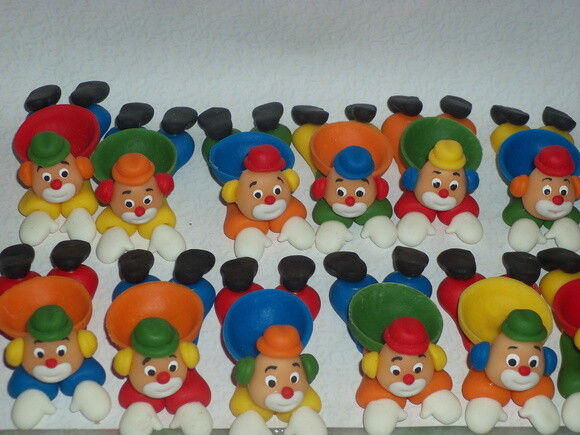 Forminhas em biscuit Palhaço