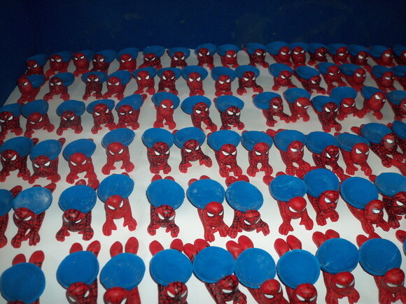 Forminhas para docinhos Homem Aranha