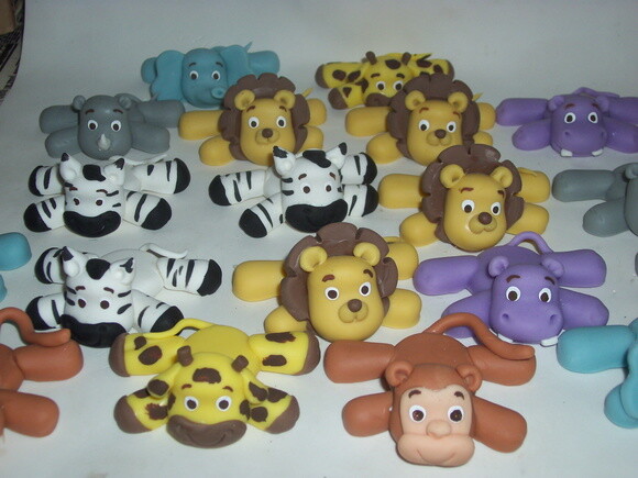 forminhas para docinhos Safari