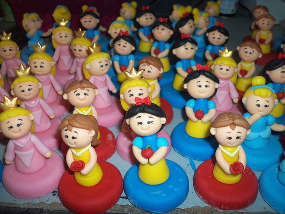 Pote de papinha Princesas