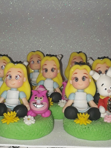 Potes Alice no Pais das Maravilhas