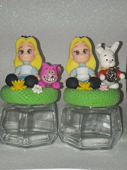 Potes Alice no Pais das Maravilhas