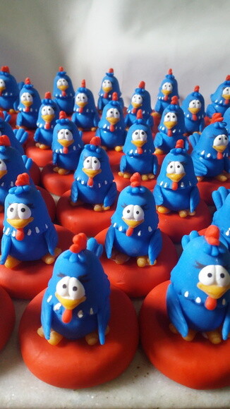 Potes de papinha Galinha Pintadinha