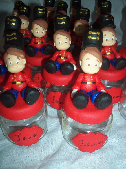 Potes de Papinha Soldadinho de Chumbo