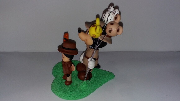 Topo de Bolo Mickey Safari