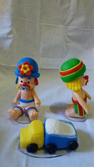 Topo de bolo Patati, Patata na praia