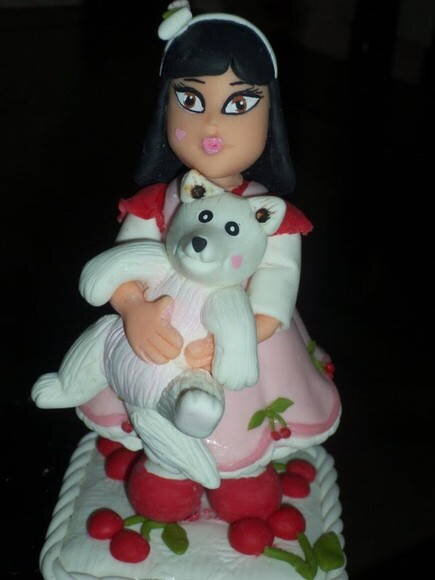 Boneca Jollie com 15 cm