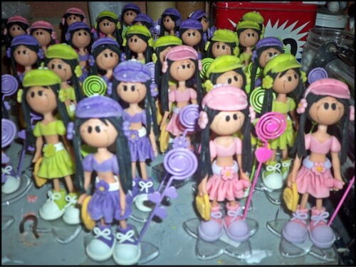 Bonecas magrelas com 15 cm