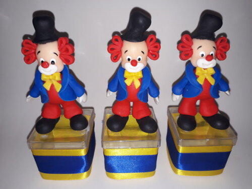 Caixinhas em acrilico Circo