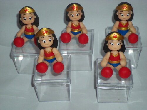 caixinhas Super Homem ou Mulher Maravilha