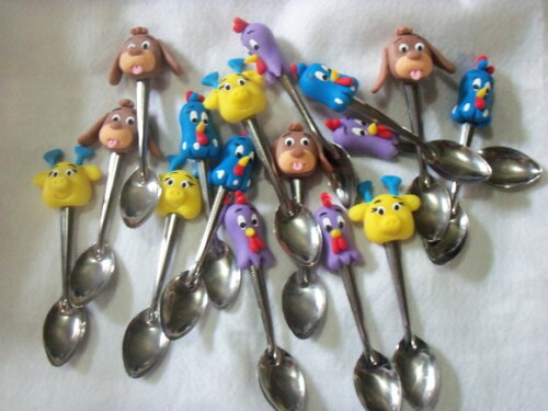 Colheres em inox Galinha pintadinha