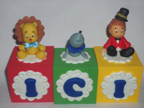 Cubos em mdf Circo