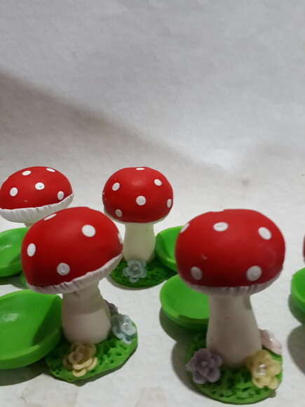 Forminhas em biscuit floresta