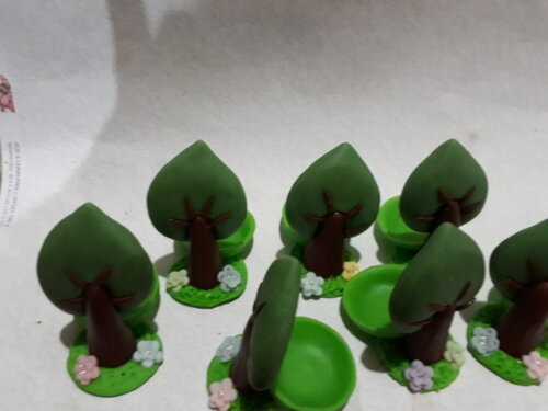 Forminhas em biscuit floresta