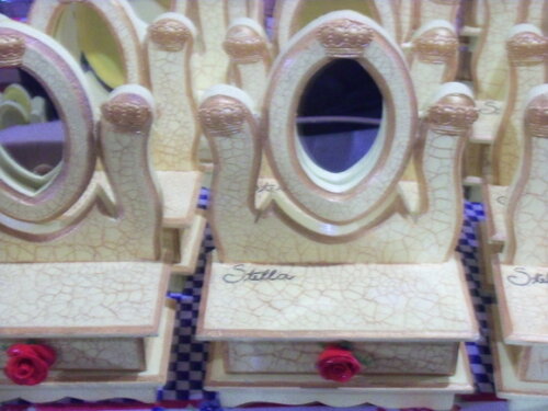 Mini penteadeira Princesas