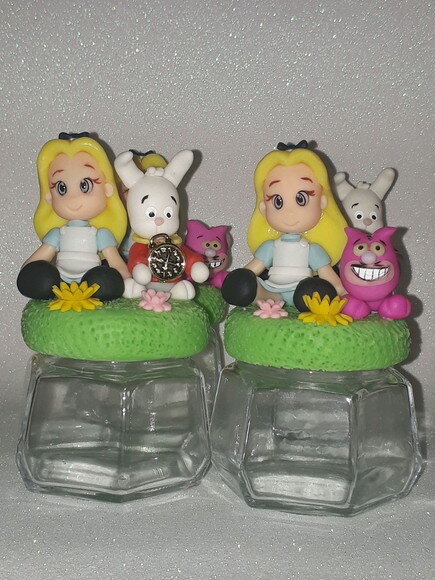 Potes Alice no Pais das Maravilhas