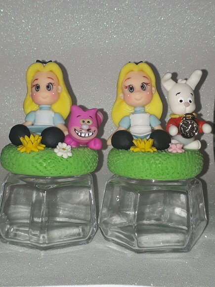 Potes Alice no Pais das Maravilhas