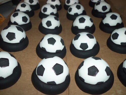 Potes de papinha Futebol.
