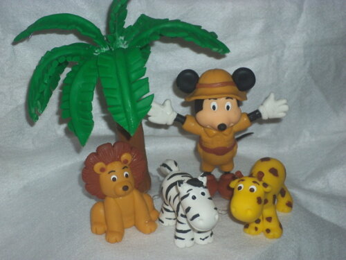 Topo de bolo Mickey Safari