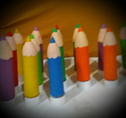 Tubetes pintando o 7