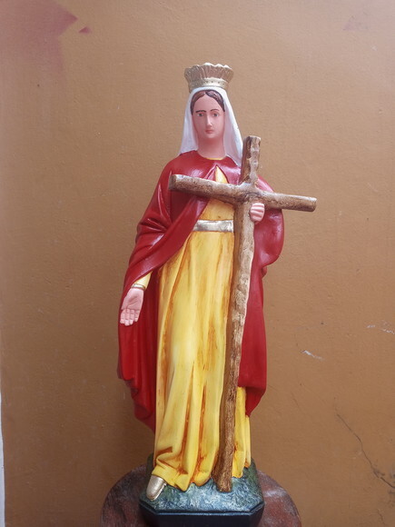 Santa Helena - 60 cm