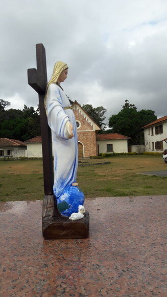 Nossa Senhora de Todos os Povos 40 cm