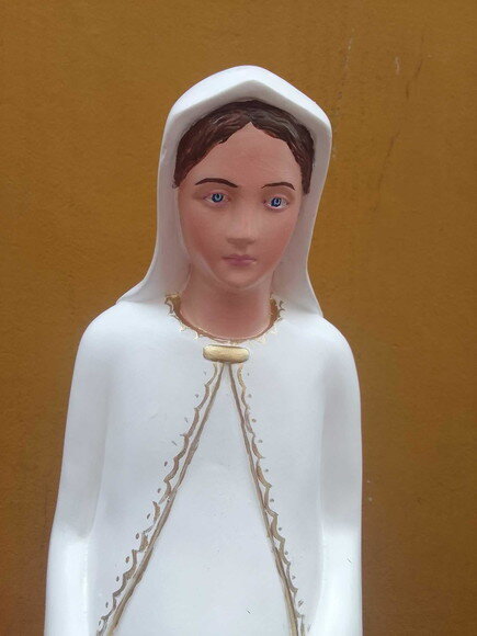 Nossa Senhora Grávida com Olhos Abertos - 60 cm