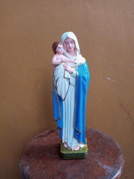 Nossa Senhora Rainha dos Apóstolos 30cm
