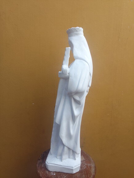 Santa Helena - 60 Cm. Gesso Cru. sem Pintura