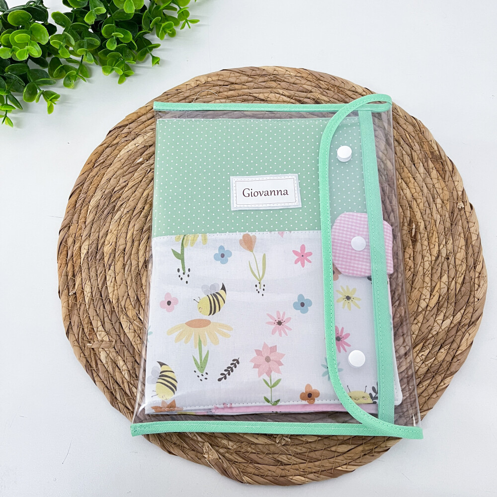 Porta caderneta de vacinação Abelhinha Verde Personalizada