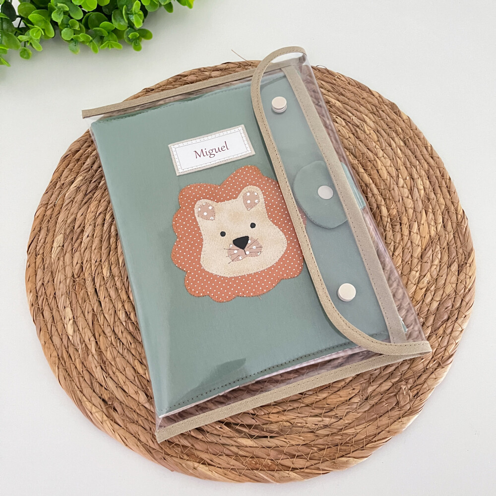 Porta caderneta de vacinação Leão Verde Personalizado
