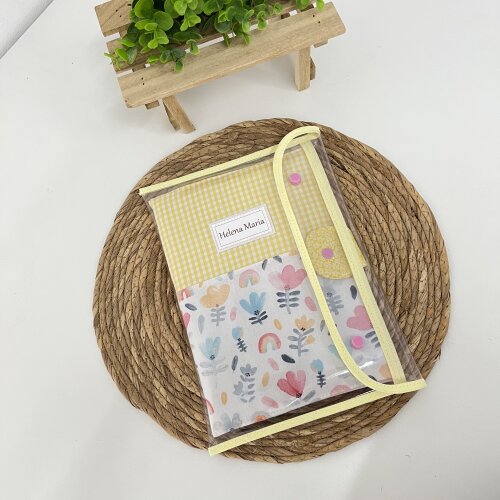 Porta caderneta de vacinação Floral amarelo