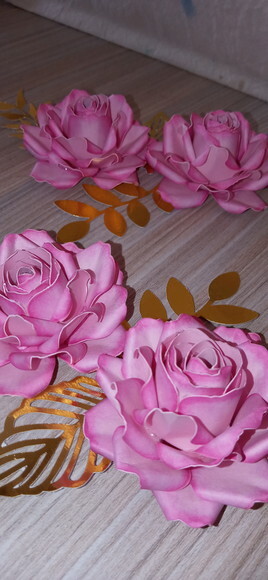 Flores Realistas - Rosas