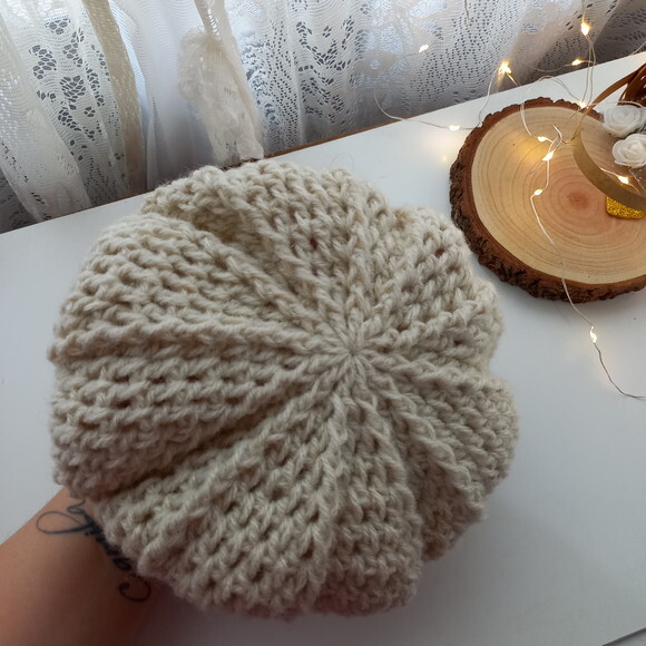 Boina de Crochê Infantil Menina