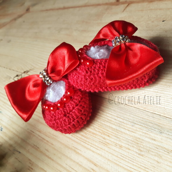 Conjunto de Sapatinho e Chocalho Crochê Amigurumi para Bebê