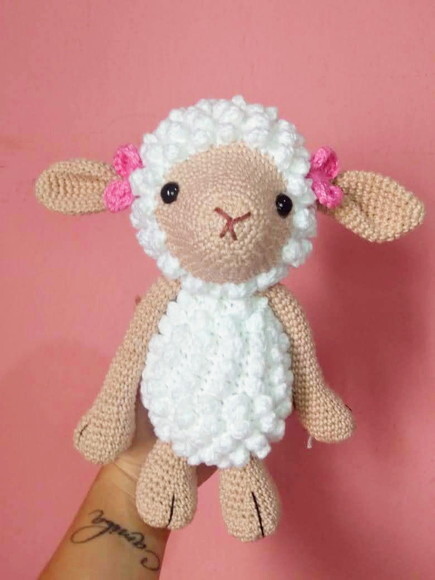 Ovelha de Crochê Amigurumi